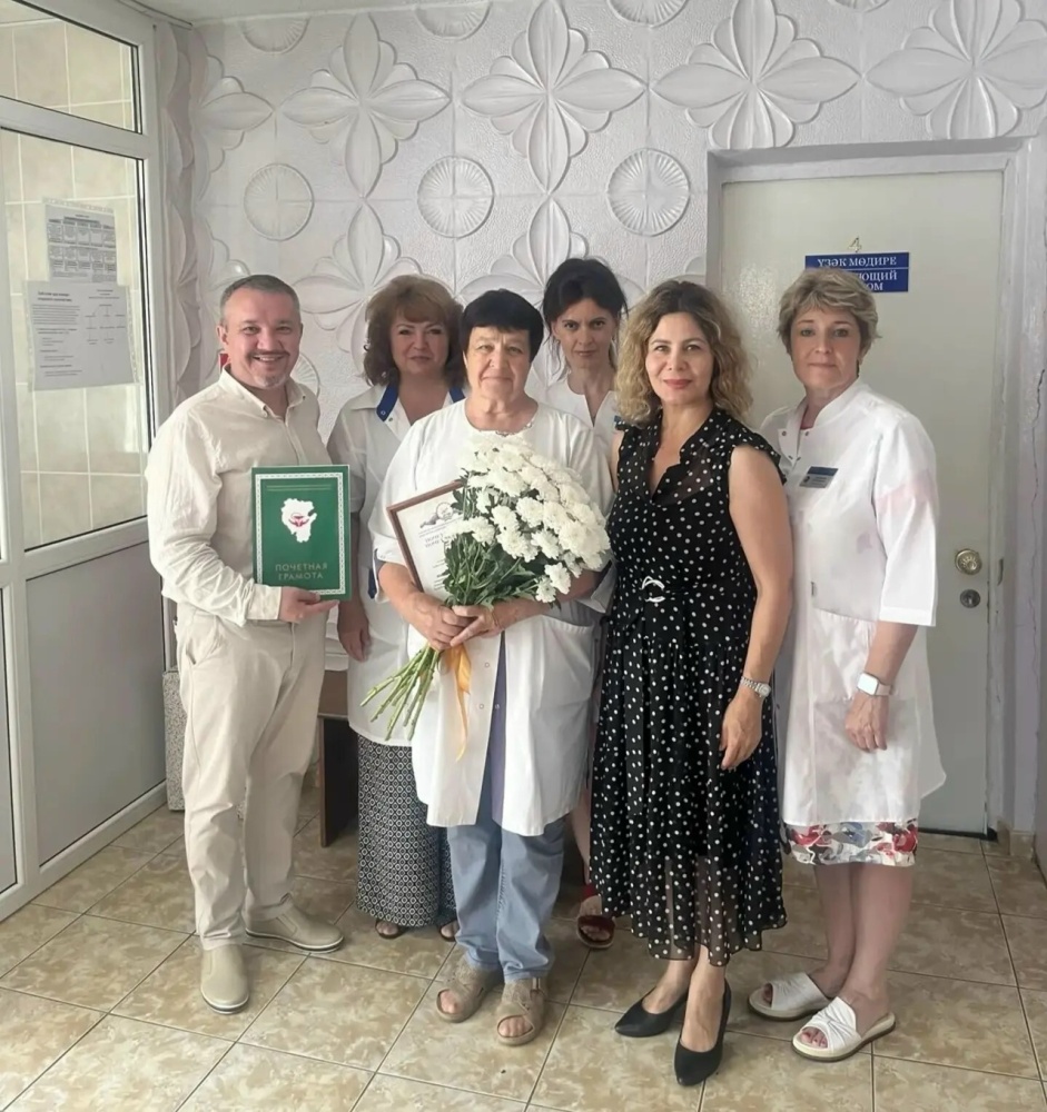 Поздравление руководителя филиала Республиканского Центра по профилактике СПИД в г. Кумертау